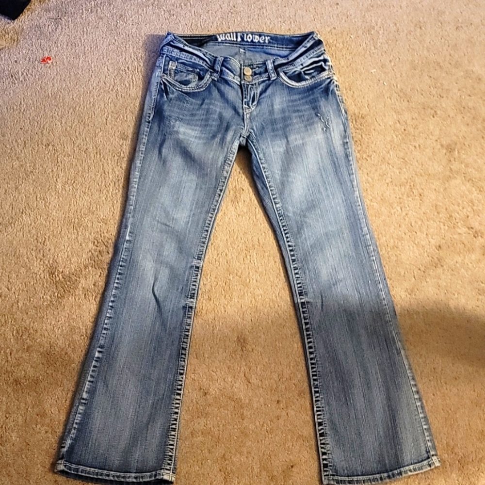 Size 9 wallflower jeans